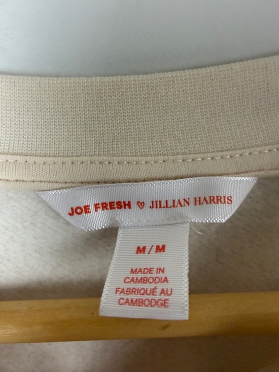 Joe Fresh X Jillian Harris Cream Graphic Sweatshirt - Picture 2 of 7